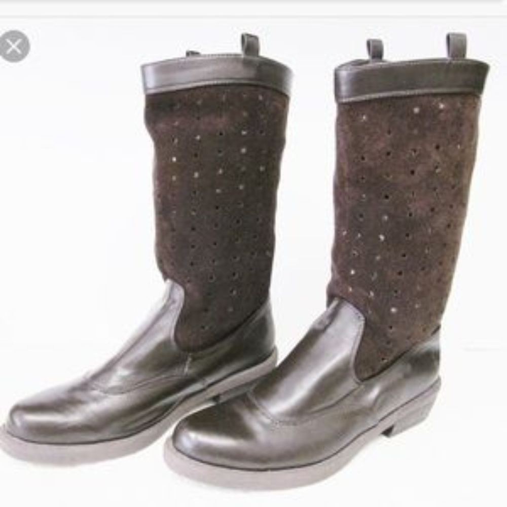 Stuart Weitzman l Brown Bull's Eye Leather Boots